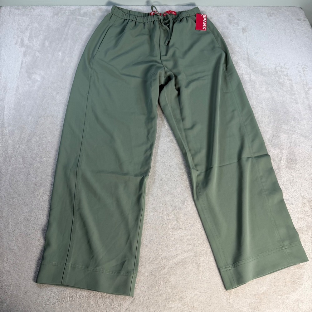 Spanx AirEssentials Straight Leg Pants Womens Medium Eucalyptus Green Polyester